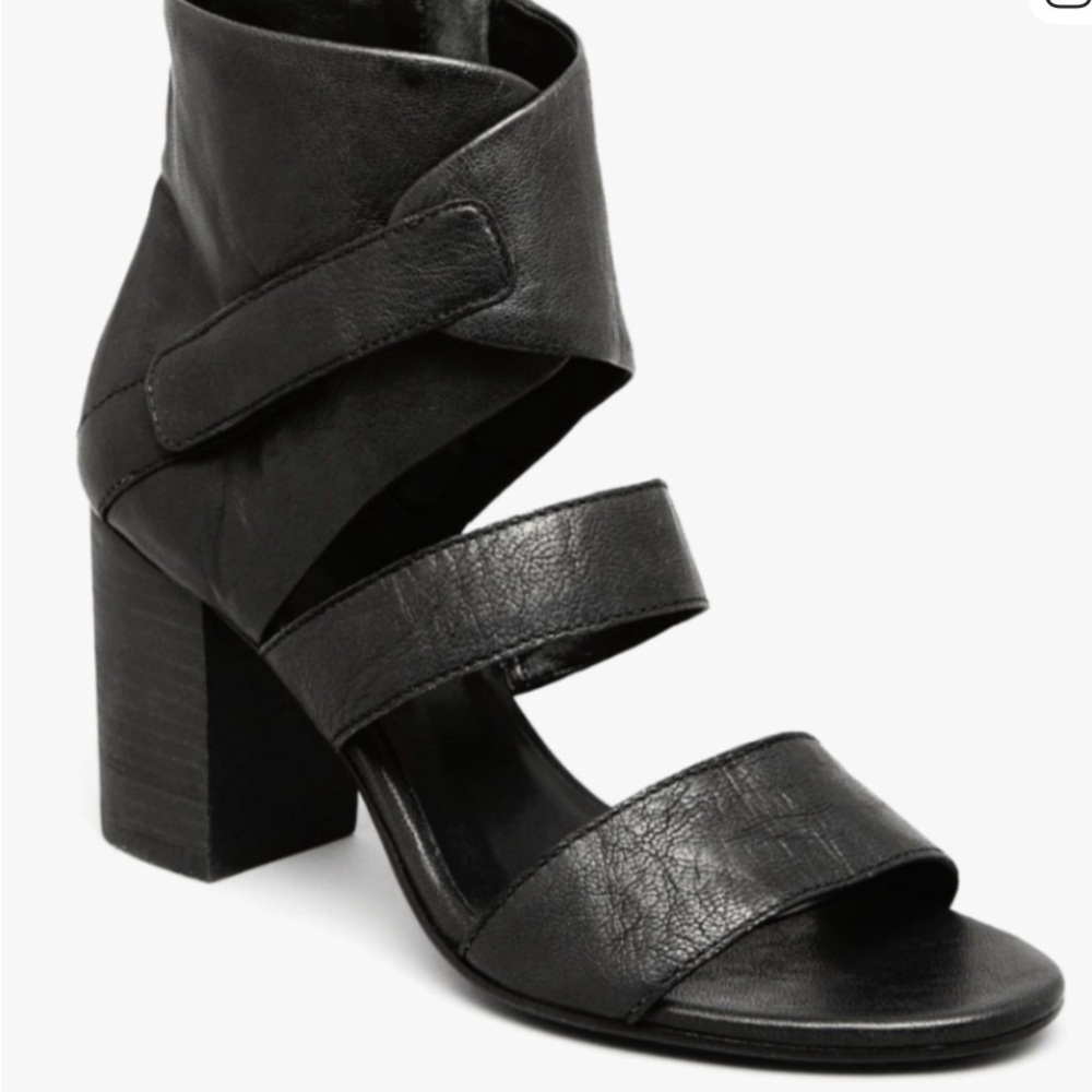 Eileen Fisher Black Leather Ankle Booties